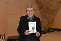 Tertúlia literària amb l'escriptor Emili Bayo