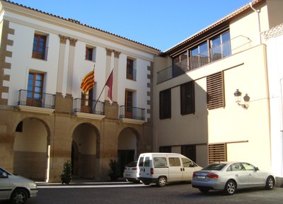 Almenar endega el procés selectiu selectiu d’una plaça de vigilant municipal/agutzil 