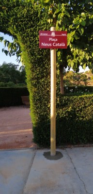 PLAÇA NEUS CATALÀ