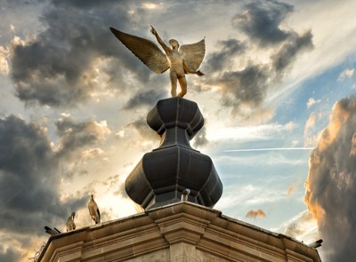 BENVINGUTS A<br/><strong>ALMENAR</strong>