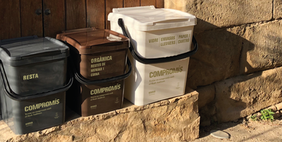 SERVEI DE RECOLLIDA<BR/><STRONG>PORTA A PORTA</STRONG>