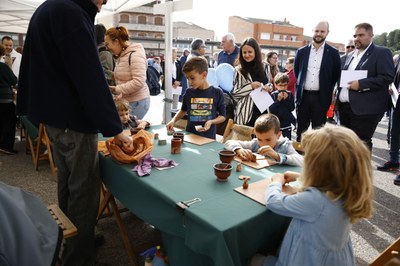 73 expositors mostren els seus productes i serveis a la Fira del Comerç i del Rebost d’Alcarràs