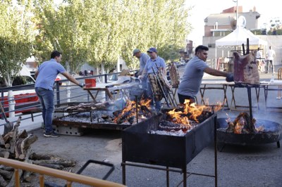 Alcarràs celebra aquest dissabte la 3a edició del Vedellatast