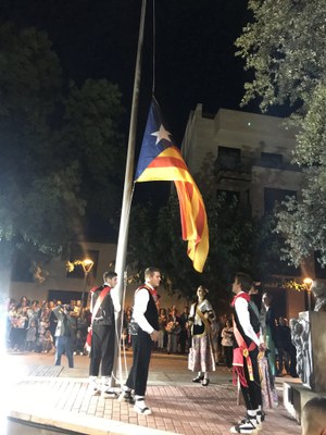 Alcarràs celebra els actes previs a la Diada en un acte multitudinari