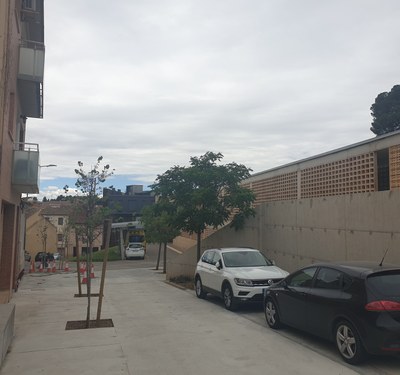 Alcarràs completa la renovació del carrer Carlos Salinas de Gaminde per millorar la vialitat i l’ accés al CAP