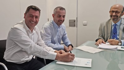 Alcarràs compra dos terrenys per ampliar la plaça El Fortí i reordenar les places d’aparcament