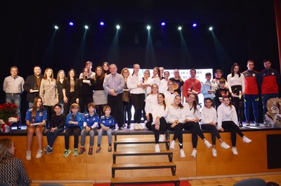 Alcarràs homenatja l'elit de l'esport local amb 11 guardonats i el Premi Ramón Espasa per al futbolista alcarrassí de l'Elx Pere Milla