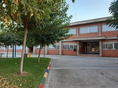 Canvi de totes les finestres de l'Escola Comtes de Torregrossa
