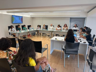L’Ajuntament d’Alcarràs impulsa els Camins Escolars, accions pels Drets dels Infants i la Pometa Atlètica en el Plenari de la Infància