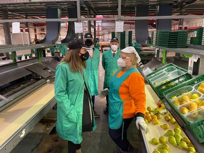 La consellera Budó es compromet a elaborar un pla nacional de manteniment de camins