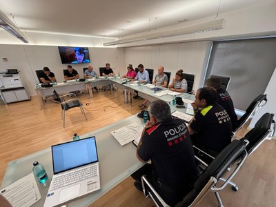 Reunió de coordinació entre els diferents agents que intervenen en la seguretat durant la Festa Major d’Alcarràs